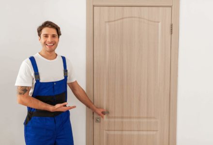 How-to-Choose-a-Good-Door-Installer