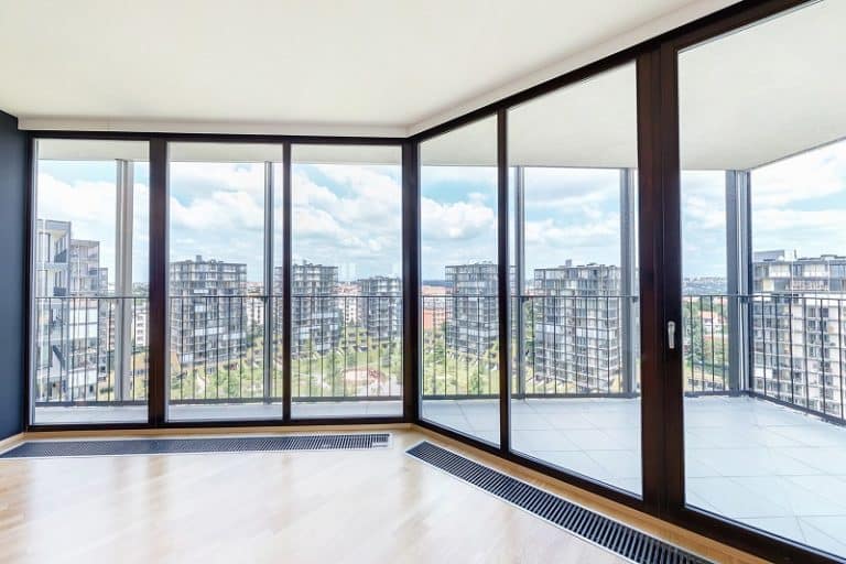 Black Windows Canada: Why Are Modern Black Windows Popular?